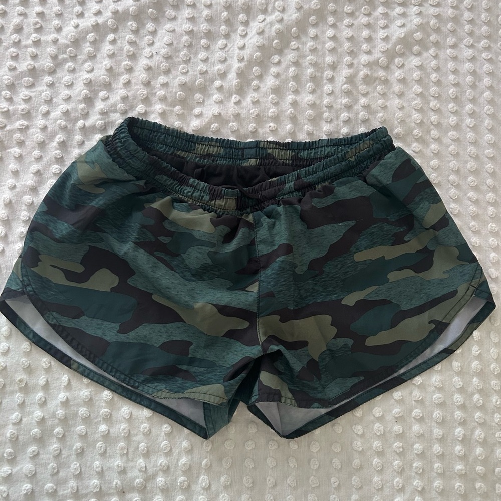 Old Navy Green Camo Athletic Shorts